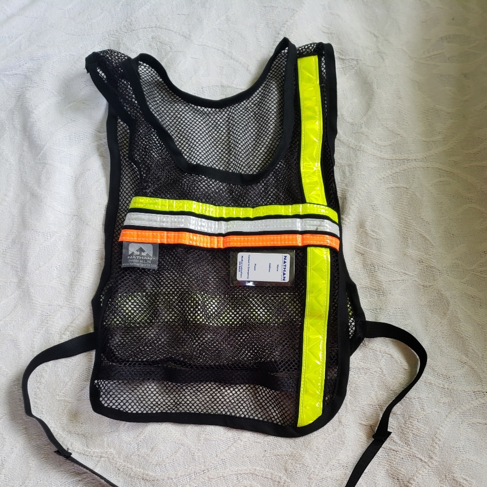 Reflective mesh vest for jogging, cycling